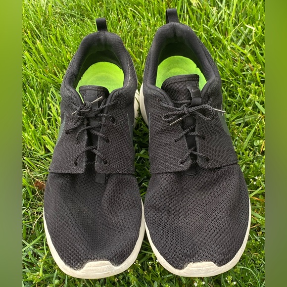 Nike Black/White “Roshe Two” Men’s Sneakers Size 13 - Picture 1 of 8